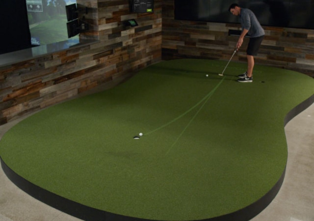 Virtual Green with a golfer playing on it