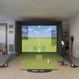 Skytrak SwingBay simulator package sample indoor setup