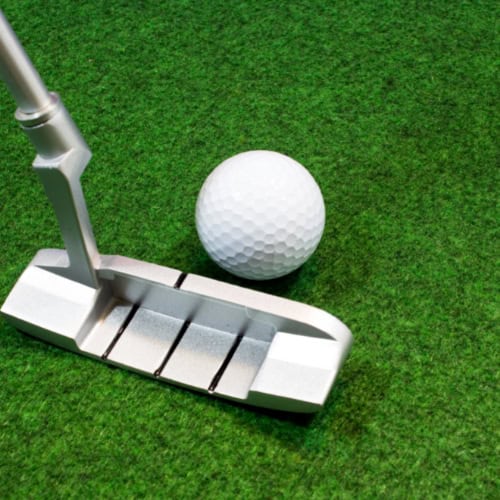 Golfing indoor