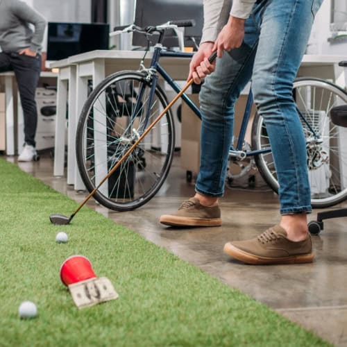 Playing golf indoor